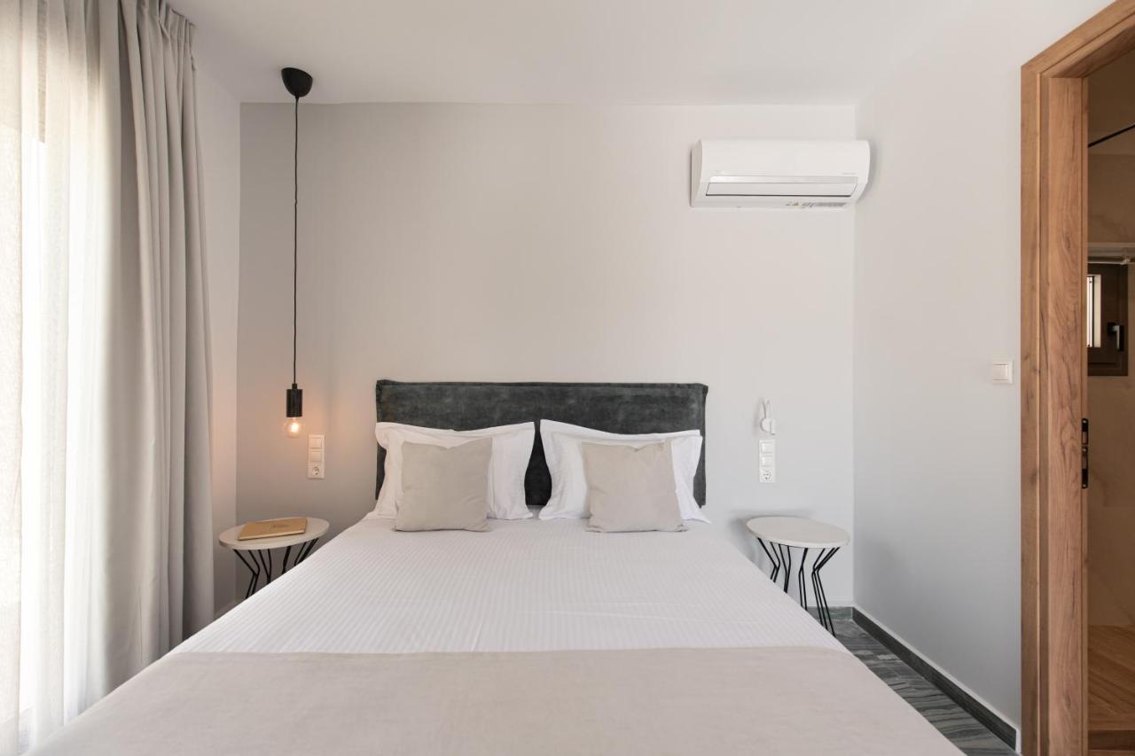 Marble Luxury Suites การ์เตรอส ภายนอก รูปภาพ