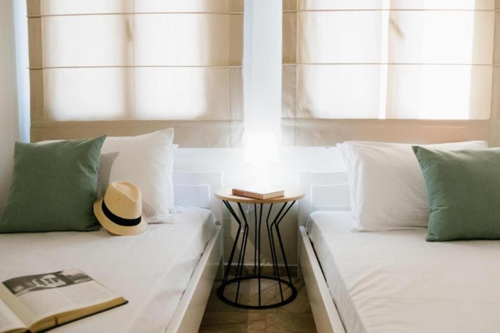 Marble Luxury Suites การ์เตรอส ภายนอก รูปภาพ
