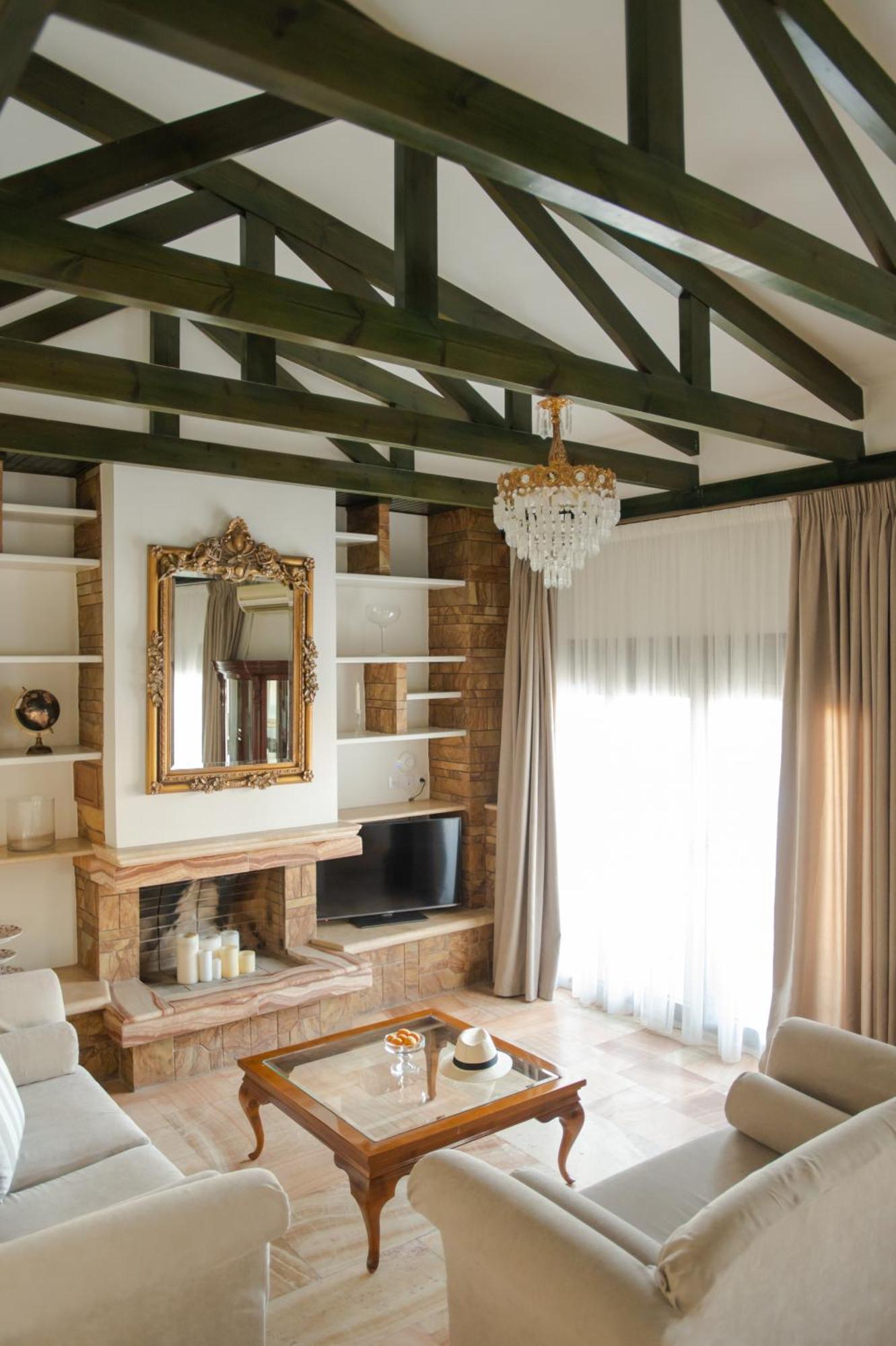 Marble Luxury Suites การ์เตรอส ภายนอก รูปภาพ