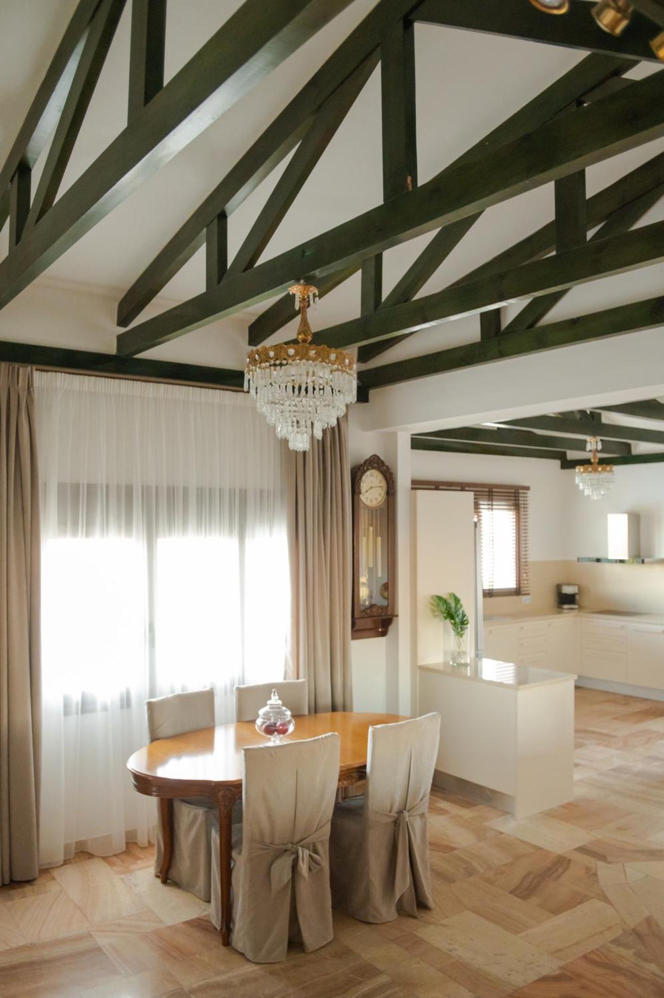 Marble Luxury Suites การ์เตรอส ภายนอก รูปภาพ