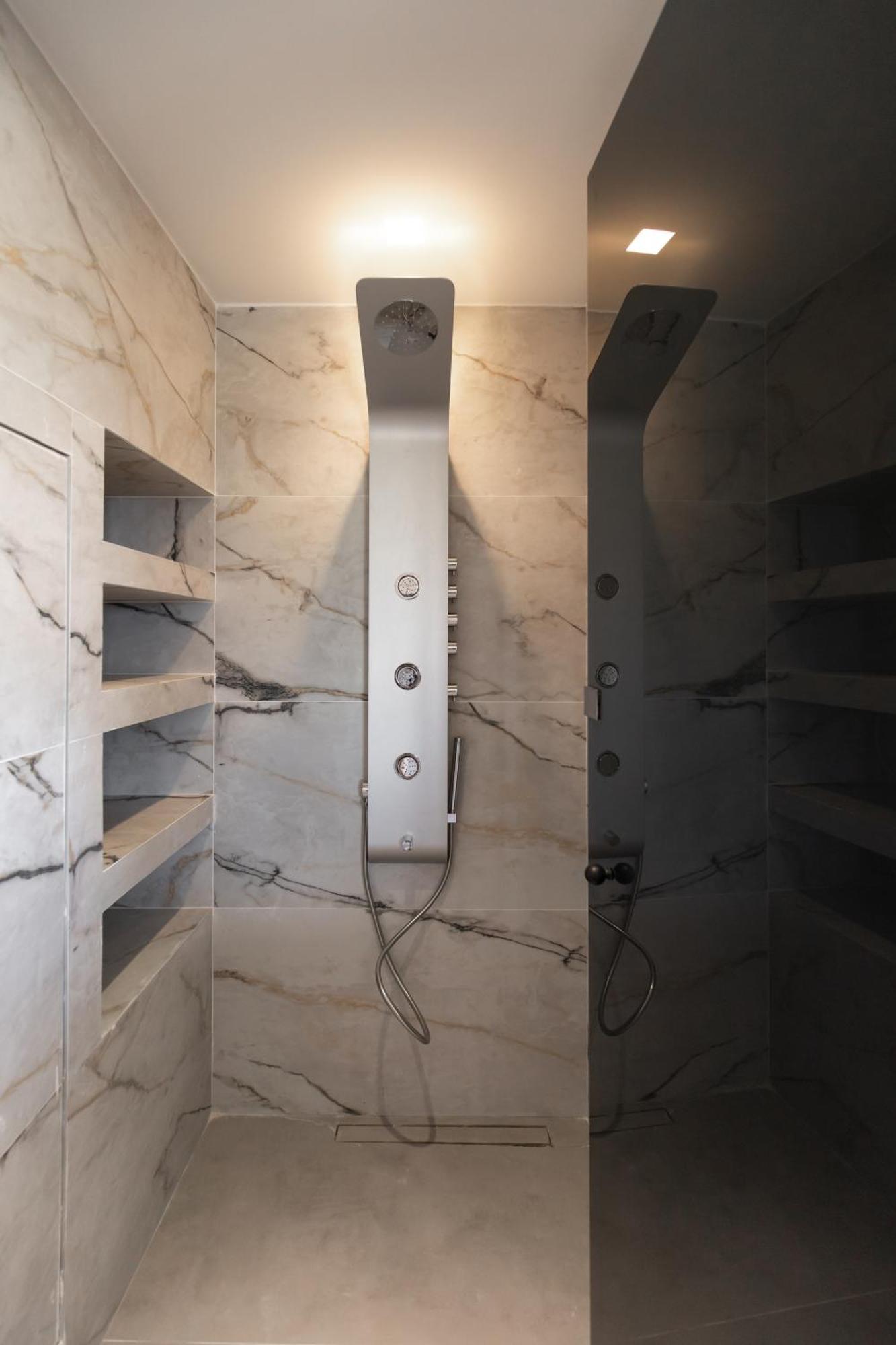 Marble Luxury Suites การ์เตรอส ห้อง รูปภาพ